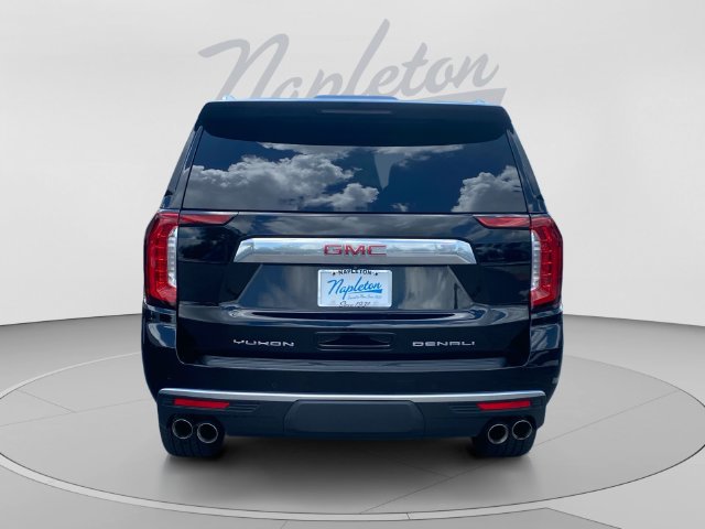 Used 2024 GMC Yukon XL Denali AWD/4WD image 7