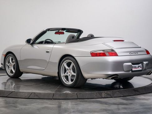 Used 2003 Porsche 911 Cabriolet image 11