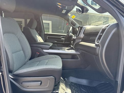 Used 2023 RAM 1500 Big Horn AWD/4WD image 16