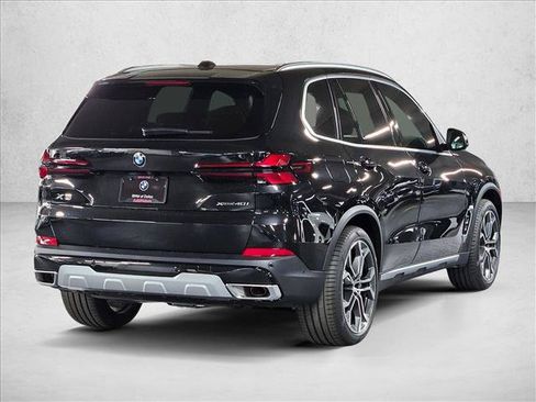 Used 2026 BMW X5 xDrive40i w/ Climate Comfort Package AWD/4WD image 5