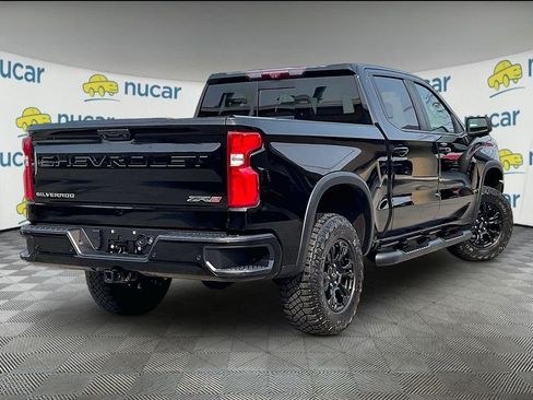 Used 2022 Chevrolet Silverado 1500 ZR2 w/ Technology Package AWD/4WD image 6