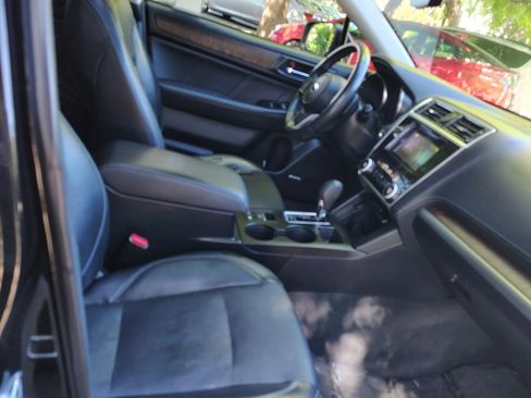 Used 2019 Subaru Outback 3.6R Limited w/ Popular Package #2 AWD/4WD image 26