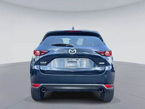 Used 2017 MAZDA CX-5 Touring w/ Preferred Equipment Package FWD image 4