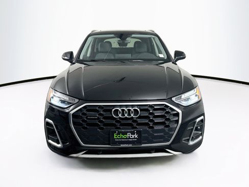 Used 2023 Audi Q5 2.0T Premium w/ Convenience Package AWD/4WD image 2
