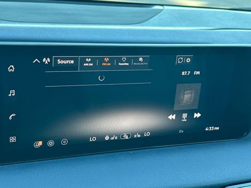 New 2026 Nissan Sentra SL w/ Floor Mat Package FWD image 17