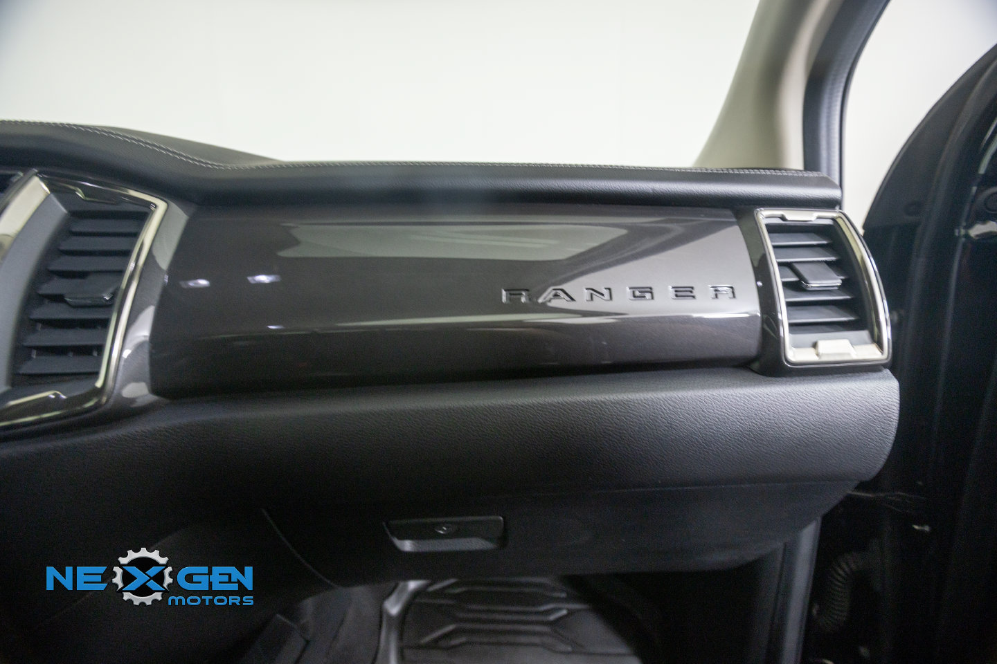 Used 2022 Ford Ranger Lariat w/ Equipment Group 501A High AWD/4WD image 9