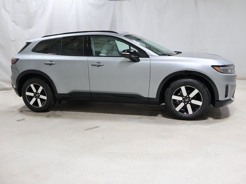 New 2025 Honda Prologue Touring image 8