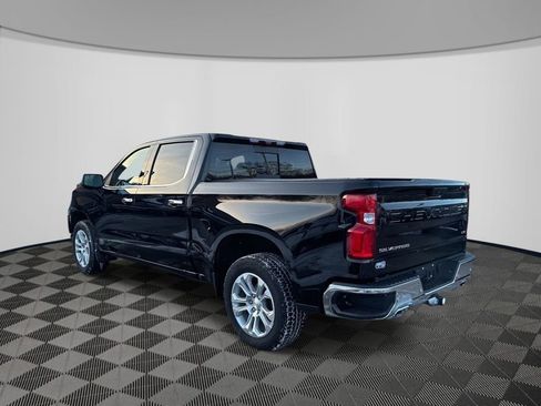 Used 2023 Chevrolet Silverado 1500 LTZ w/ Technology Package AWD/4WD image 5