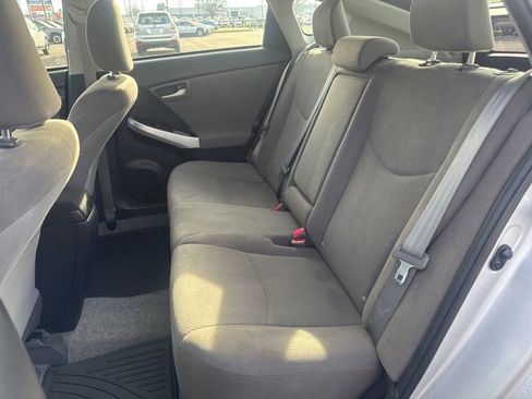 Used 2015 Toyota Prius Plug-In Hybrid image 11