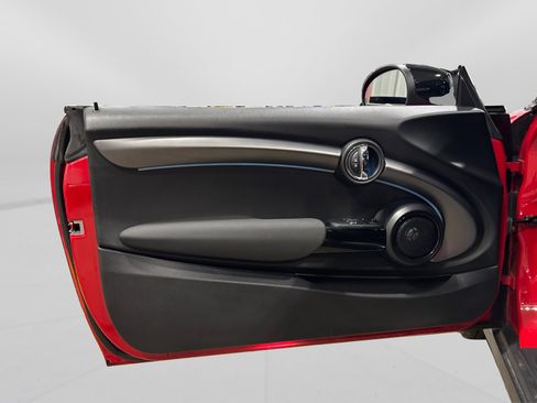 Used 2024 MINI Cooper SE image 15