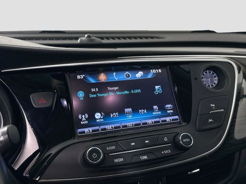 Used 2017 Buick Envision Premium image 13