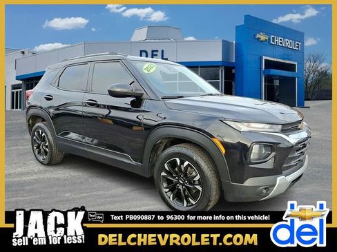 Used 2023 Chevrolet TrailBlazer LT w/ Convenience Package image 1