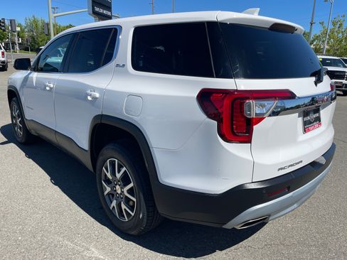 Used 2022 GMC Acadia SLE FWD image 7