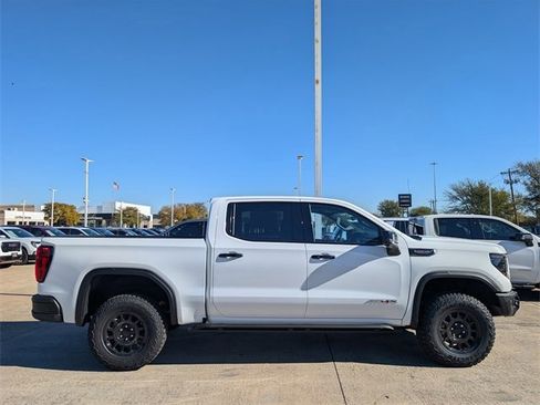 New 2026 GMC Sierra 1500 AT4X w/ AT4X AEV Edition image 3