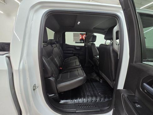 Used 2021 Chevrolet Silverado 1500 W/T w/ WT Value Package AWD/4WD image 17