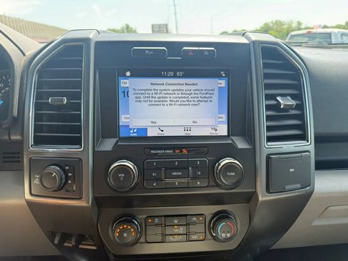 Used 2019 Ford F150 XLT AWD/4WD image 17