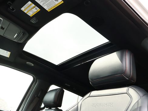 Used 2024 Ford F150 Raptor image 29