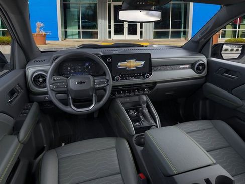 New 2026 Chevrolet Colorado ZR2 image 15