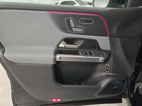 New 2026 Mercedes-Benz GLB 35 AMG 4MATIC image 20