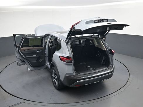 Used 2023 Nissan Rogue SL w/ SL Premium Package FWD image 50