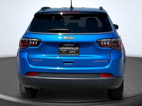 Used 2025 Jeep Compass Limited AWD/4WD image 6