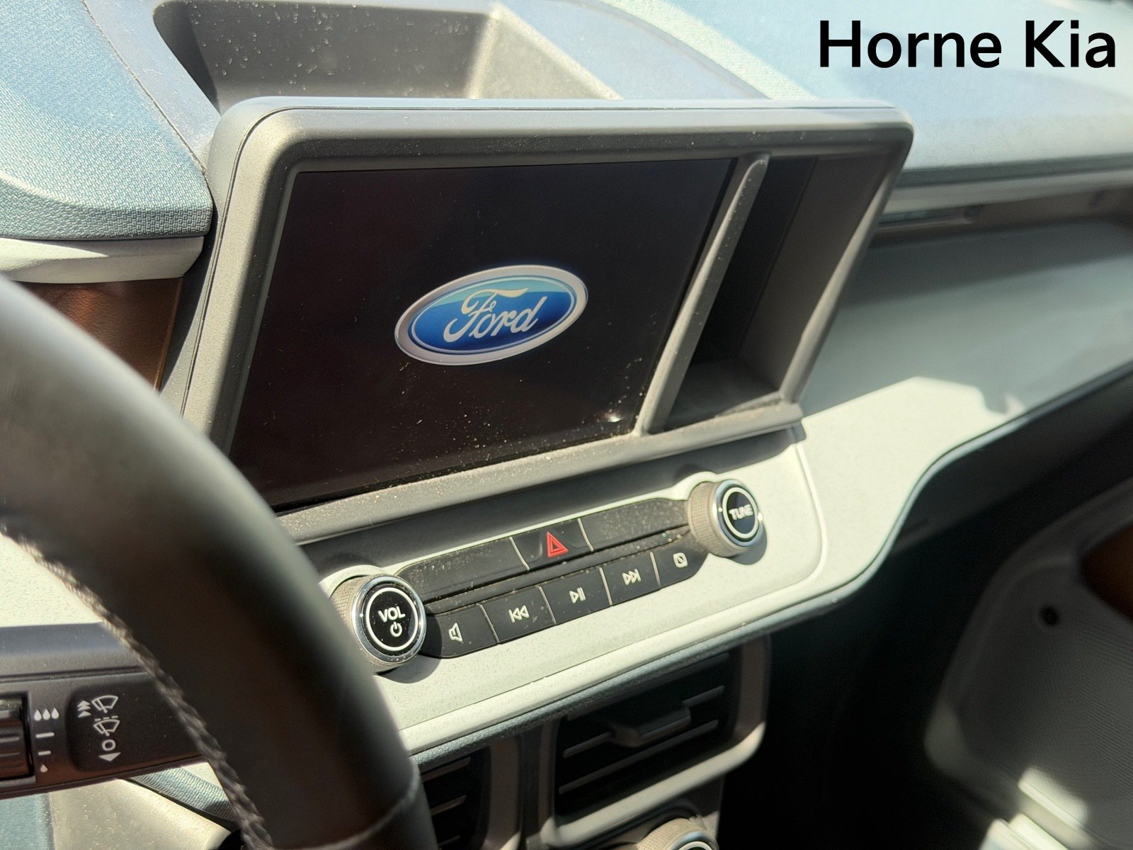 Used 2024 Ford Maverick Lariat w/ 4K Tow Package AWD/4WD image 10