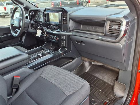 Used 2023 Ford F150 XL image 12