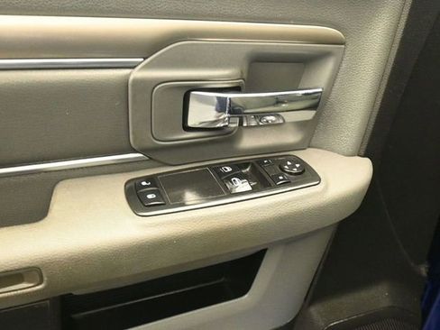 Used 2017 RAM 1500 Express image 10