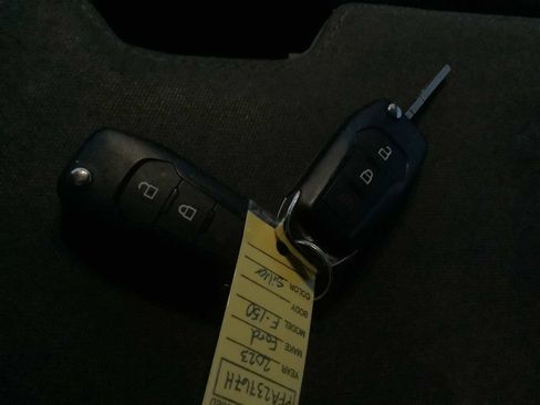 Used 2023 Ford F150 XLT image 19