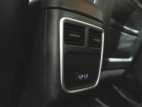 Used 2023 Dodge Charger Scat Pack w/ Technology Group image 13