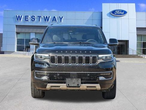 Used 2024 Jeep Wagoneer L Series II RWD image 7