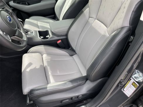 Certified 2025 Subaru Outback Limited AWD/4WD image 12