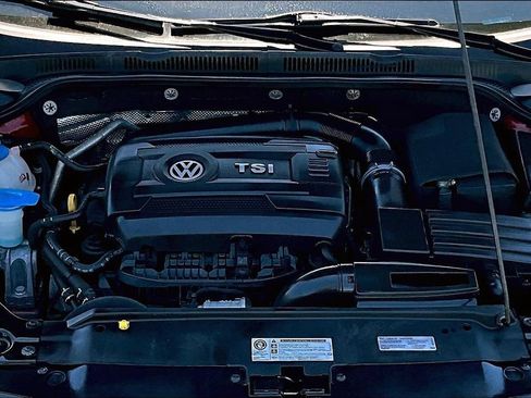 Used 2016 Volkswagen Jetta SEL FWD image 34
