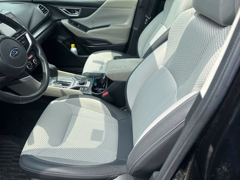 Used 2020 Subaru Forester Premium w/ Popular Package #1 AWD/4WD image 11