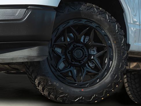 Used 2022 Ford F150 XL RWD image 3