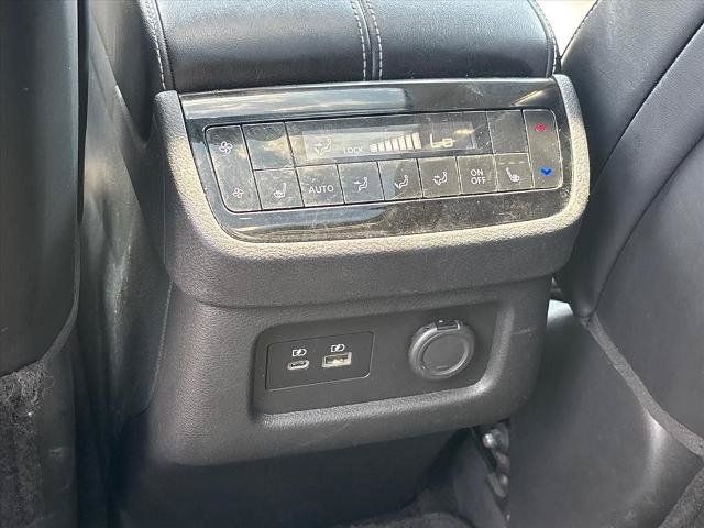 Used 2024 INFINITI QX60 Luxe AWD/4WD image 18