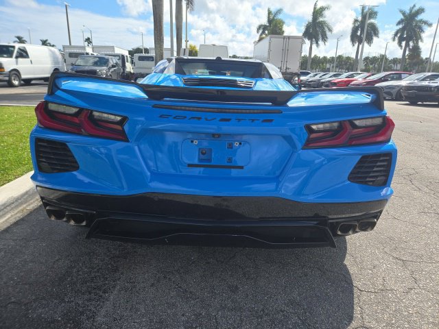 Used 2022 Chevrolet Corvette Stingray Premium Conv w/ Z51 Performance Package RWD image 5
