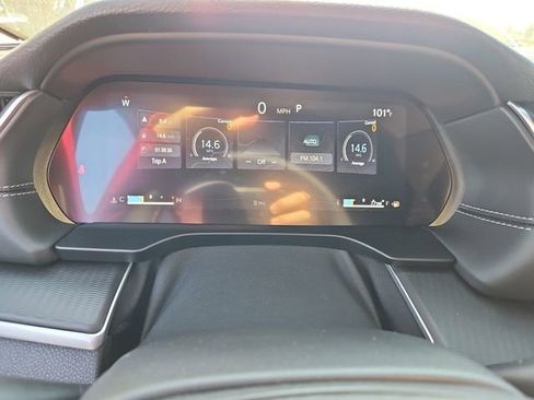 New 2025 Jeep Grand Cherokee L Laredo image 11