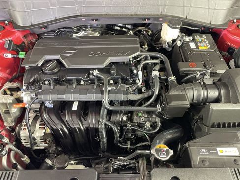 Used 2024 Hyundai Kona SEL FWD image 10
