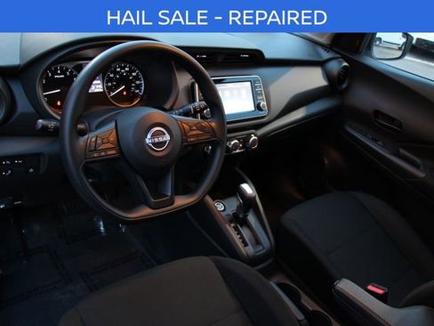 Certified 2025 Nissan Kicks Play S image 5