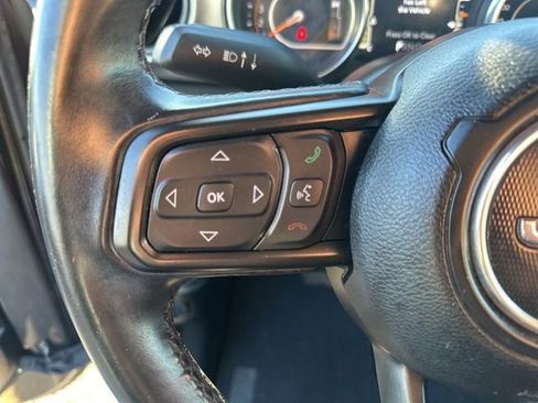 Used 2021 Jeep Wrangler Unlimited Sport image 14