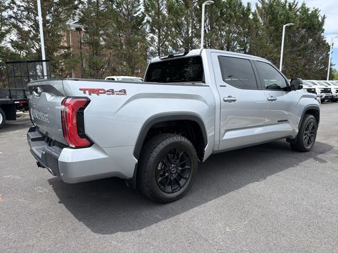 Used 2024 Toyota Tundra Limited w/ TRD Off-Road Package AWD/4WD image 10