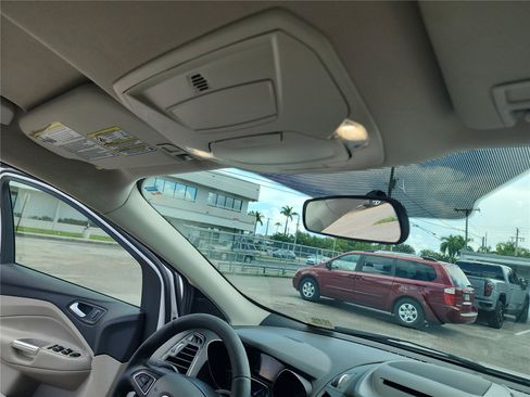 Used 2018 Ford Escape SEL FWD image 27