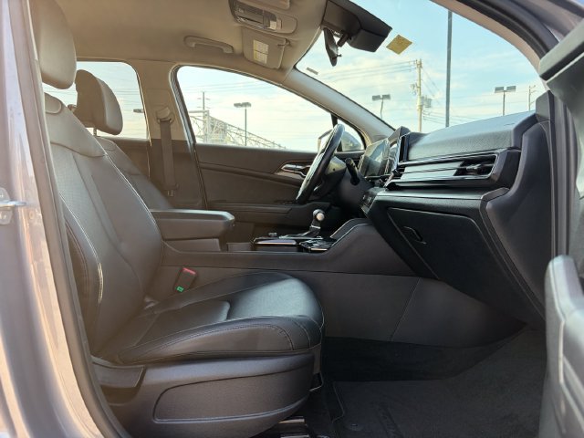 Certified 2024 Kia Sportage EX FWD image 22