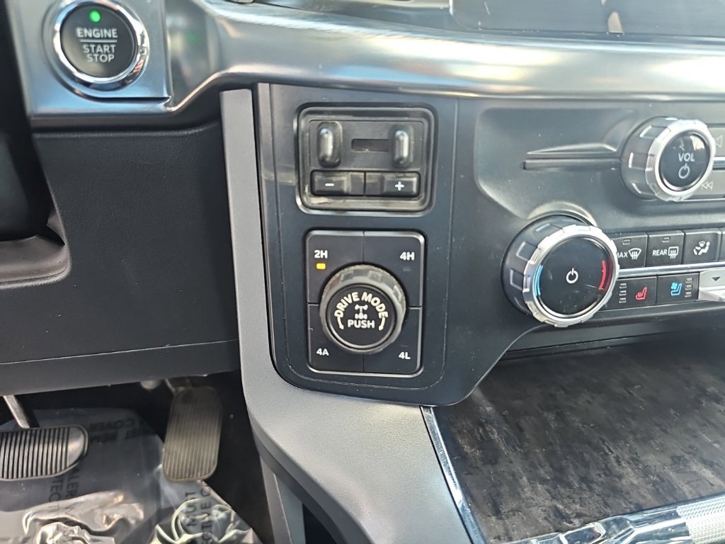 Used 2023 Ford F150 Lariat w/ Equipment Group 502A High AWD/4WD image 18
