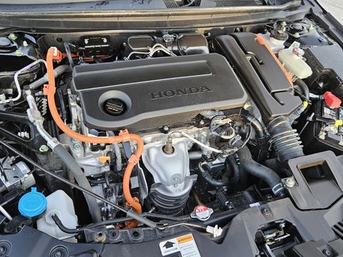 Certified 2024 Honda Accord Sport image 28