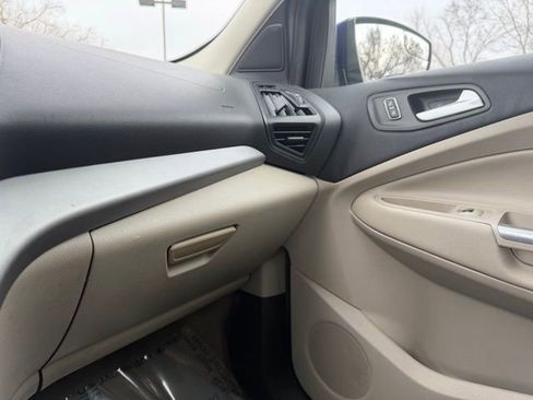 Used 2014 Ford Escape SE image 26