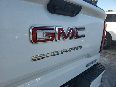 New 2026 GMC Sierra 1500 Elevation image 7