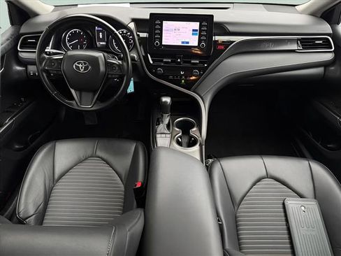 Used 2023 Toyota Camry SE FWD image 8