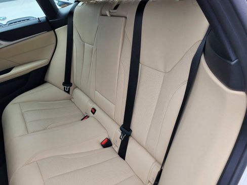 Used 2024 BMW i4 eDrive35 w/ Premium Package RWD image 16